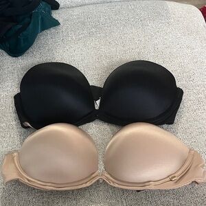Victoria’s Secret 32D strapless bras
